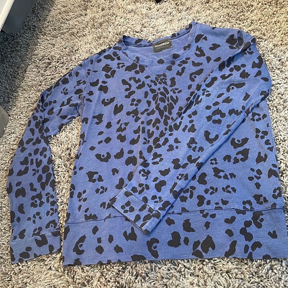 Monrow crewneck sweater sweatshirt